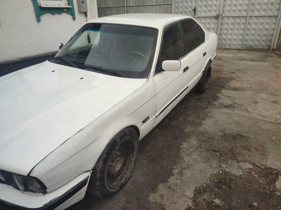 Продам BMW e34 в хорошем состоянии.