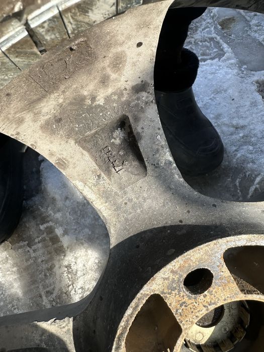 Диски R17 5x114.3