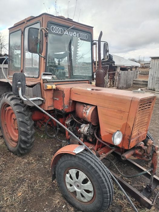 Продам трактор т 25