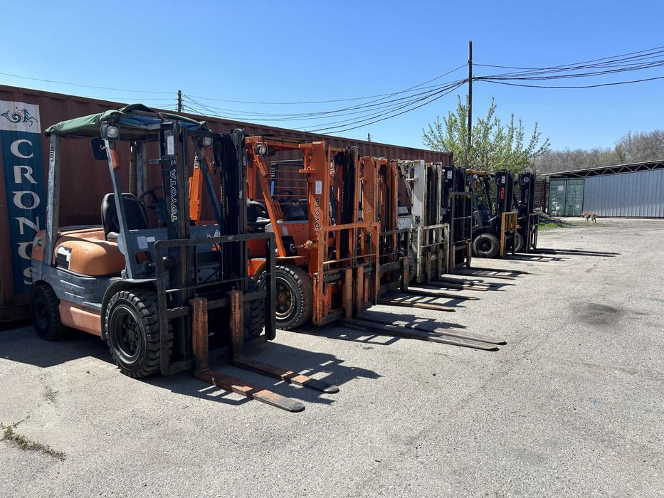 Аренда вилочного погрузчика (кары) - Аренда погрузчиков Алматы на Olx