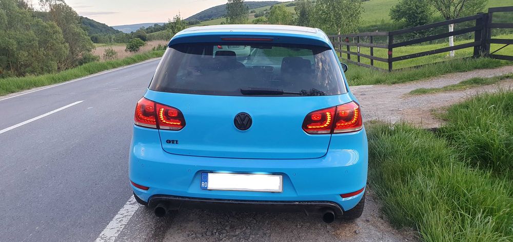 Vand sau schimb VW Golf 6 GTI