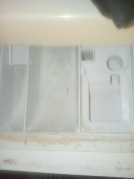 Продам стиральную машину zanussi