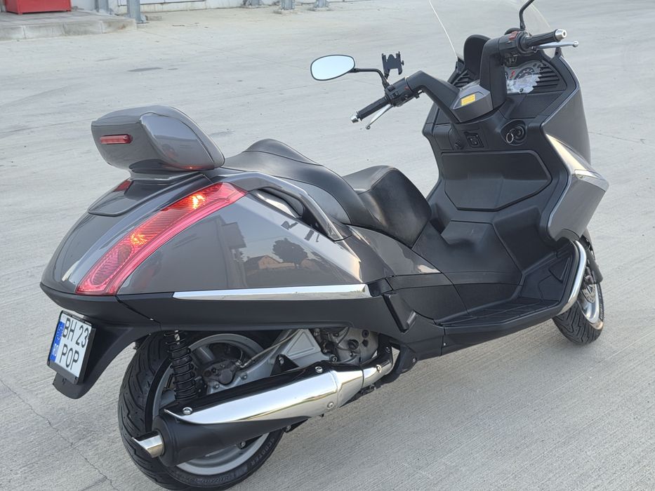 Aprilia Atlantic 500