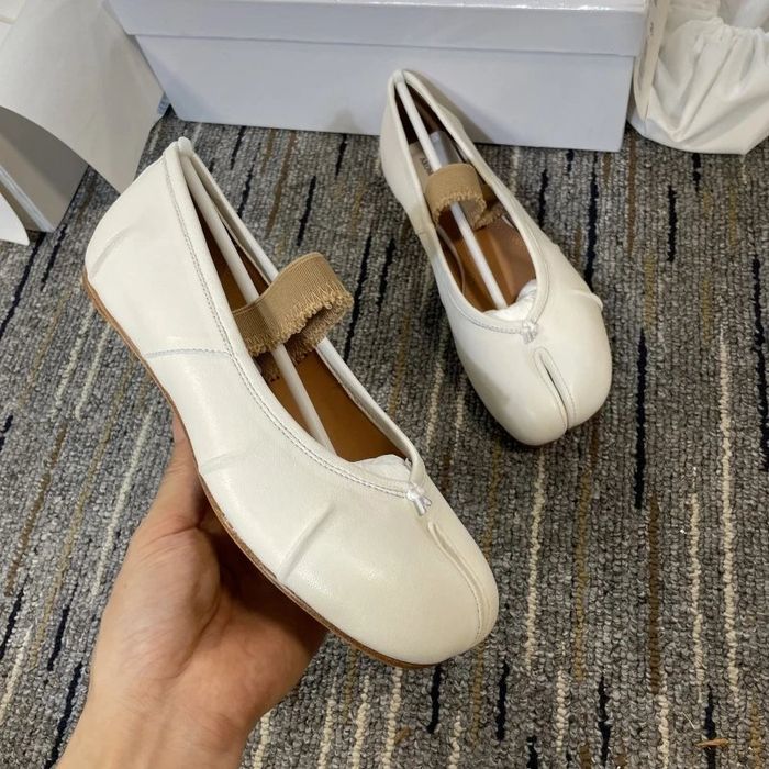Maison margiela tabi elastic band