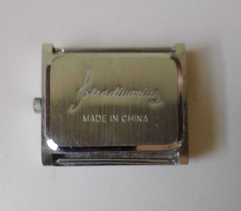 Часовници различни модели