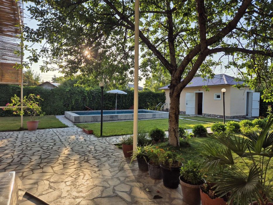 Частная дача. Паркент