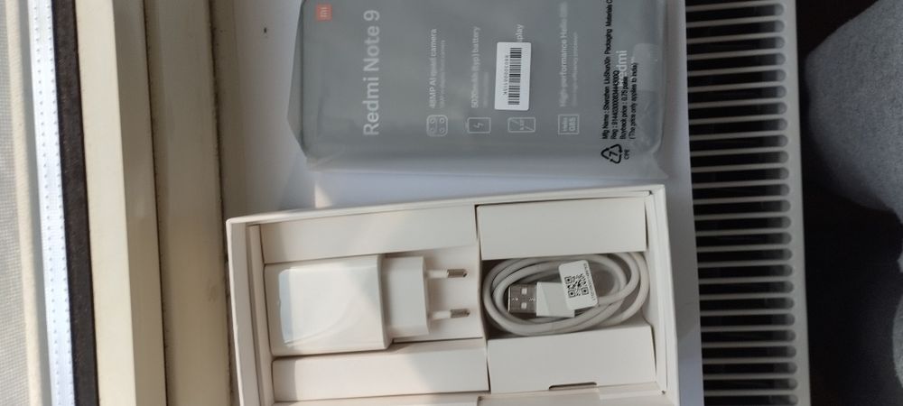 Smartphone telefon Redmi Note 9 128 GB stocare  4+2 GB RAM stare Impecabilă Full Box