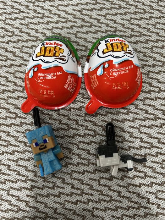 Игрушки из киндер майнкрафт