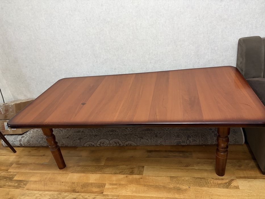 продается стол бу