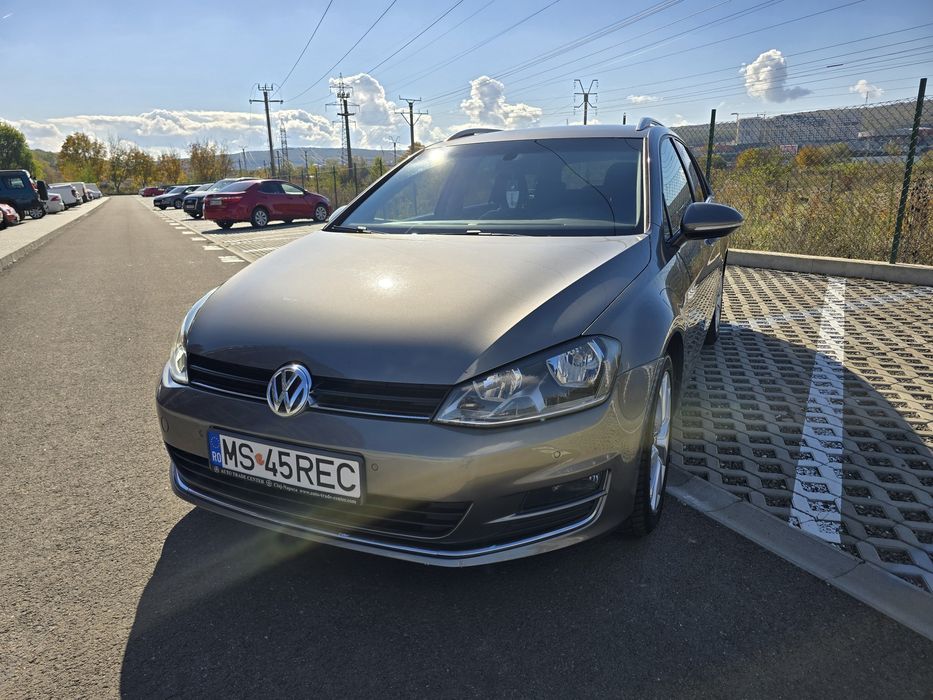 Vând Golf 7  Highline 1.6 TDI