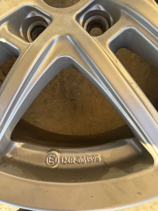 Jante Dezent TZ Silver 16” 5x112