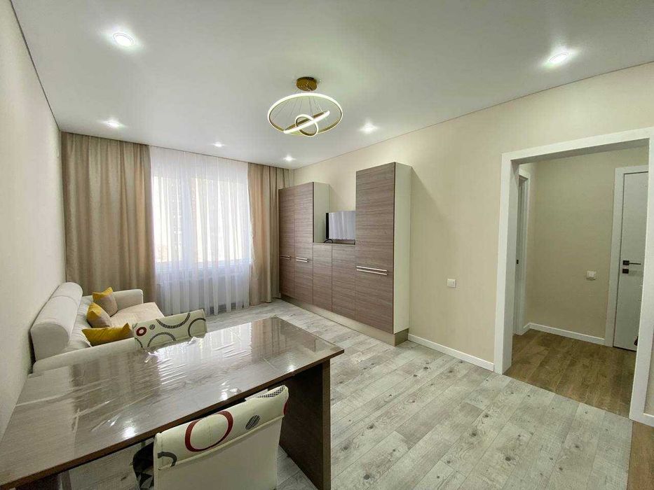 Продаётся евро двухкомнатная квартира