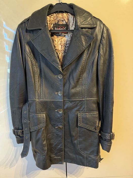 Ново дамско палто от естествена кожа