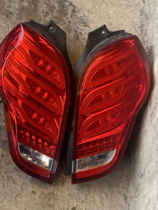 Spark orqa farasi sotilad