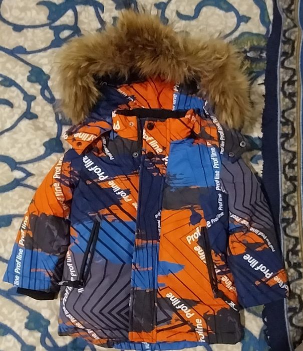 Продам зимнюю куртку