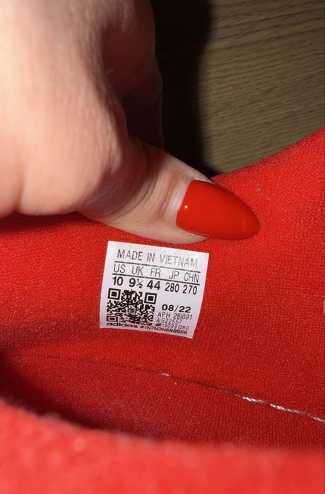 Adidași Adidas Rivalry