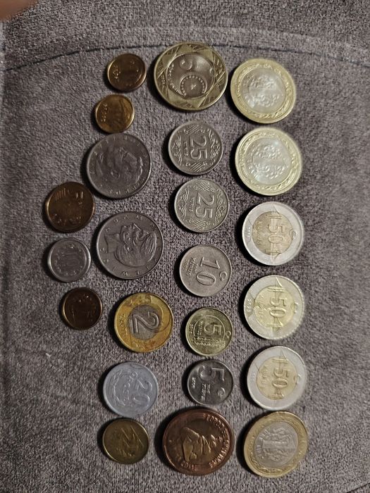Продам монеты. У