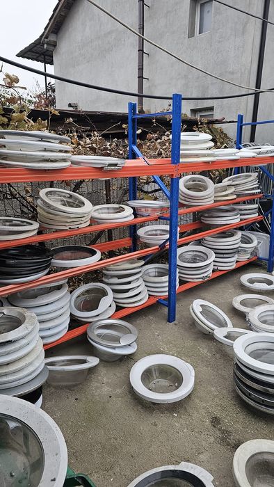 Vând hublou mașina de spălat rufe