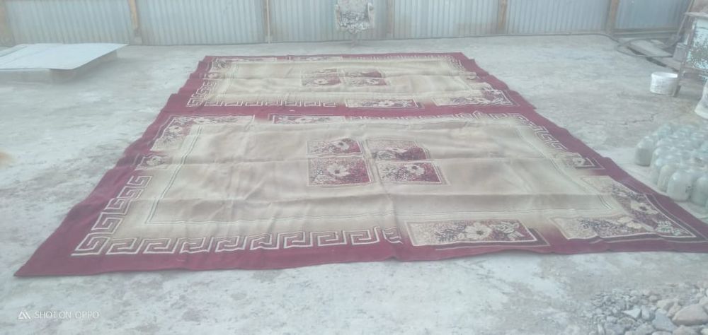 Продается ковры Б/У