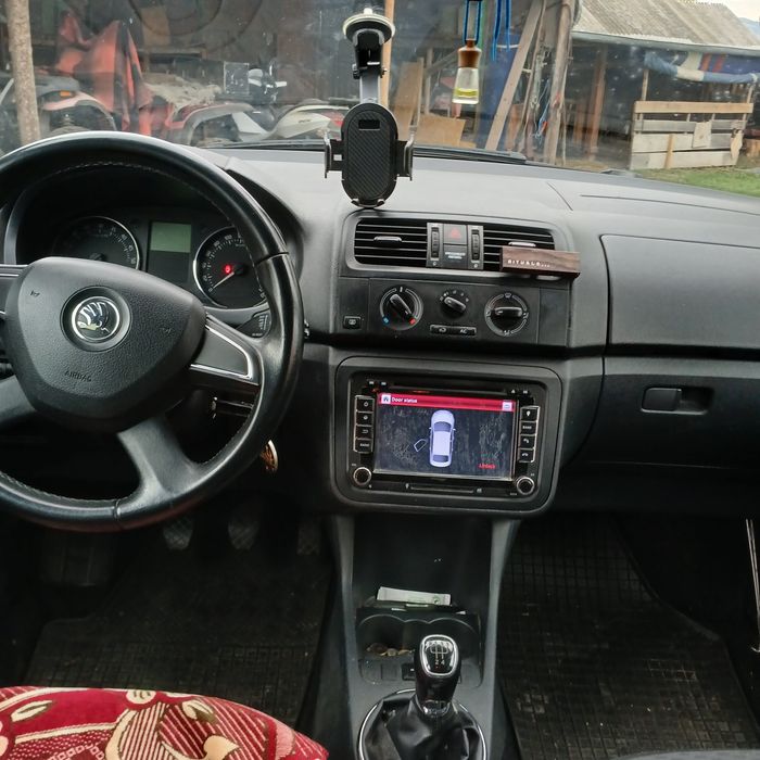 Vând sau închiriez Skoda Fabia 2014 1.2 tdi