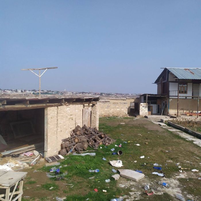Yengi ozbekiston yonida yer sotiladi