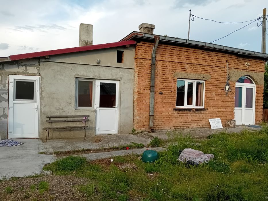 Casă de vânzare Botoșani Str.Săvenilor  Nr.113