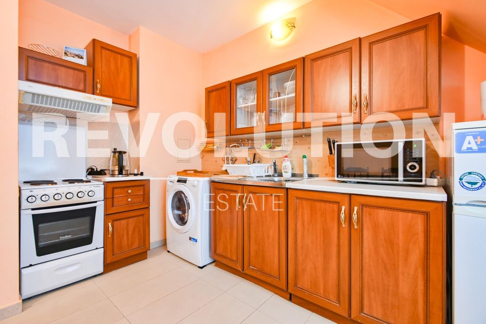 Дава се под наем Двустаен апартамент в София, Център - 70 кв.м за 550 € - Снимка #4