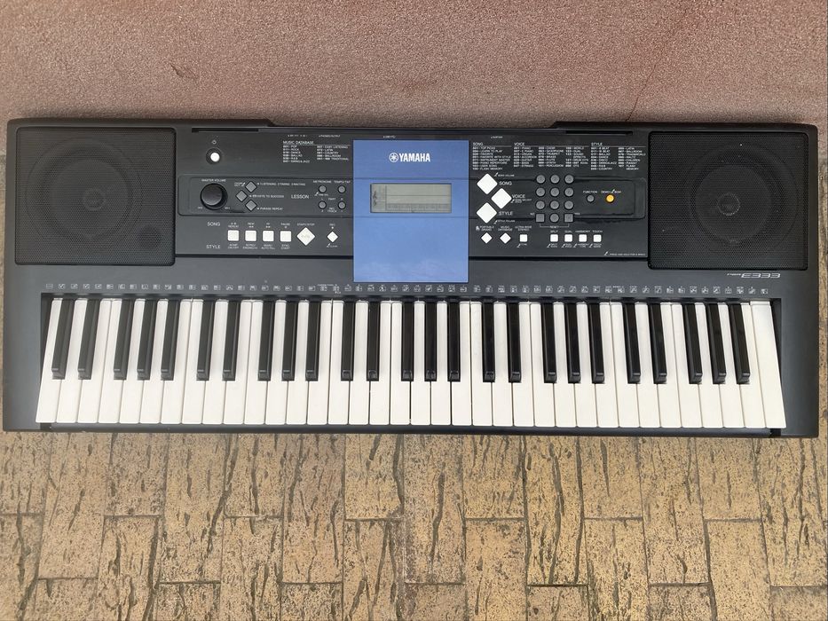 Yamaha PSR-E303 Yamaha