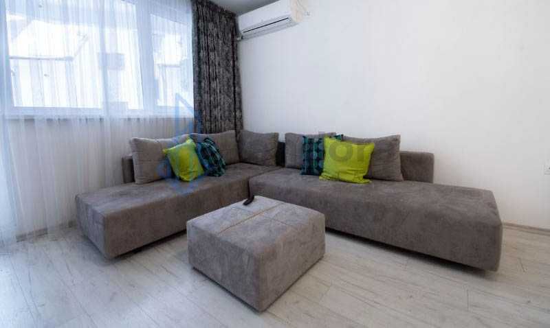 Тристаен апартамент под наем в  кв.  Лагера