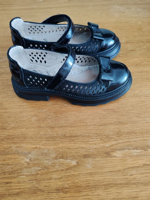 Туфли  33,34,37 размера