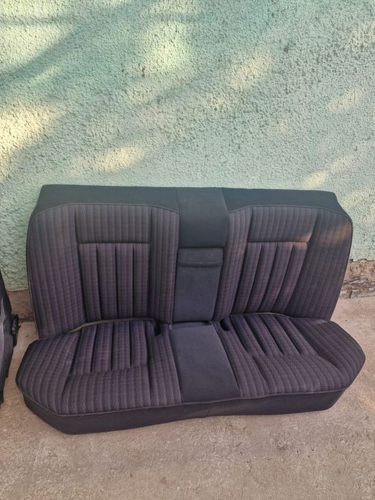 Сиденья на мерседес w 124