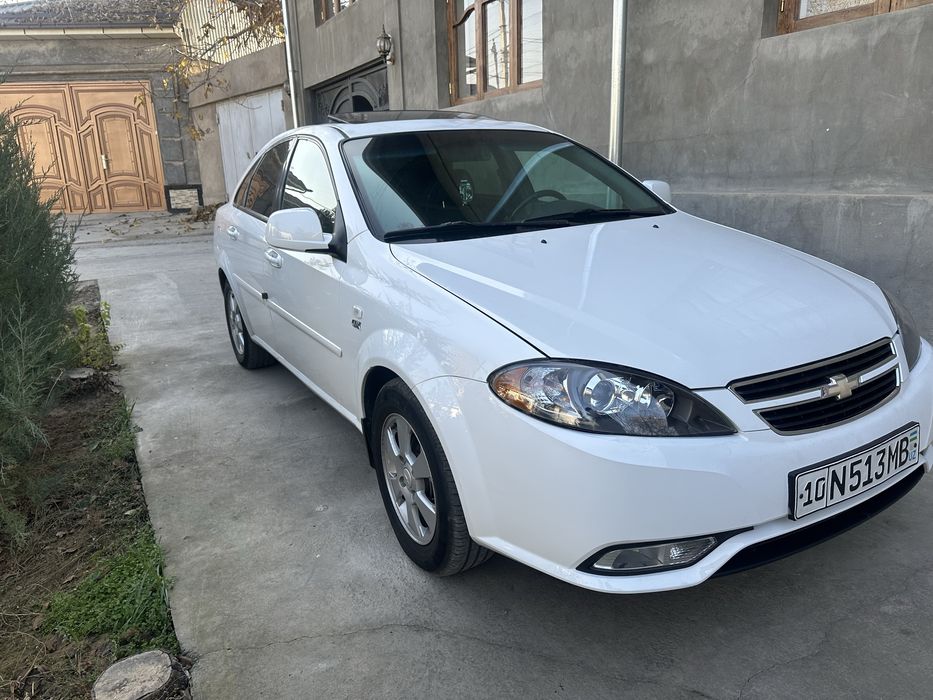 Jentra 3-pazitsa avtomat