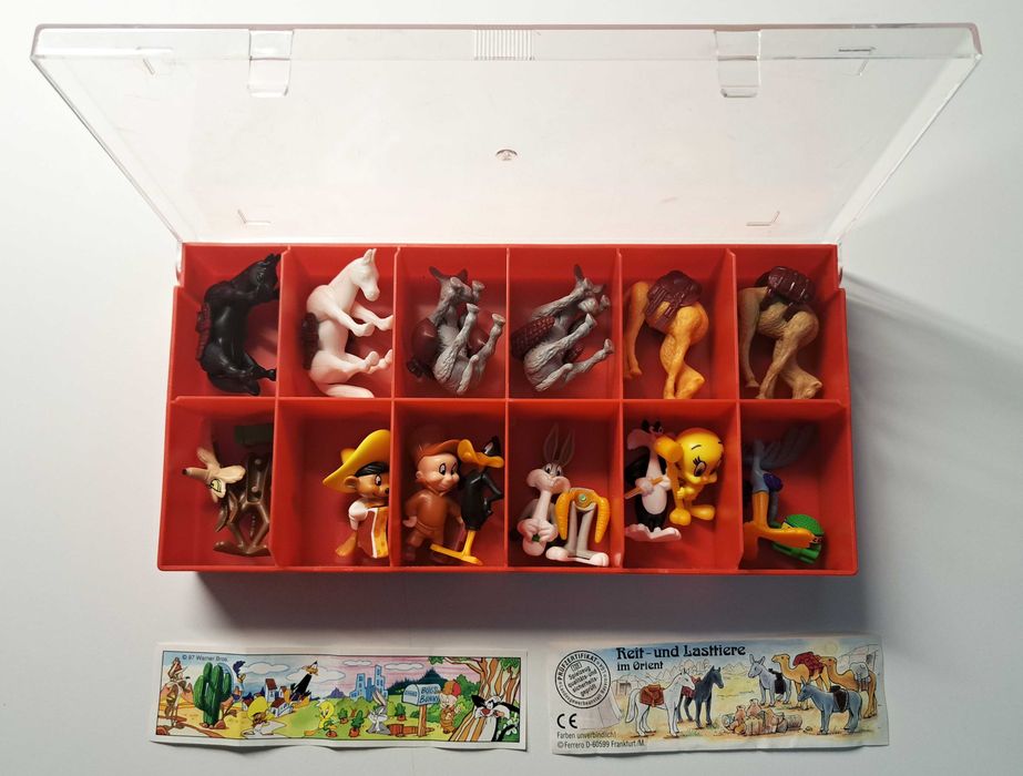 Lot 2 serii Kinder din anul 1997 in cutie compartimentata