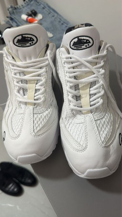 Nike x Corteiz blanc chaussures