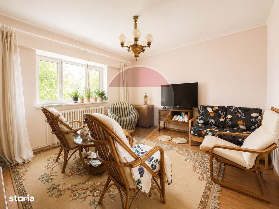 Apartament 3 camere vânzare în zona Capitol Constanta vedere la mare — fotografia 1