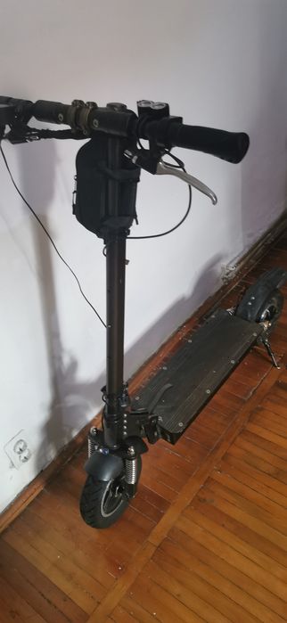 Trotineta kult 77