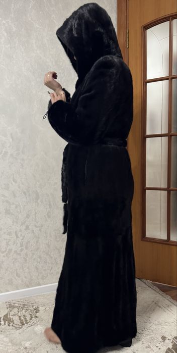 Норковая шуба 40-44размер