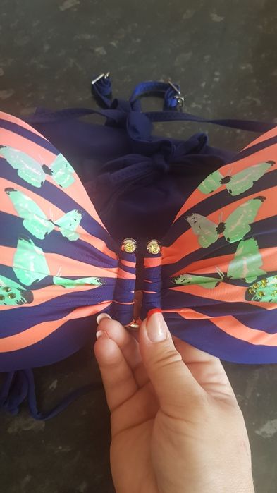 Продам купальник