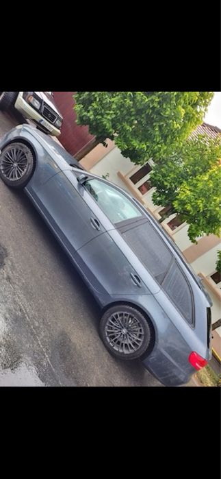 Dezmembrez audi A4 B8