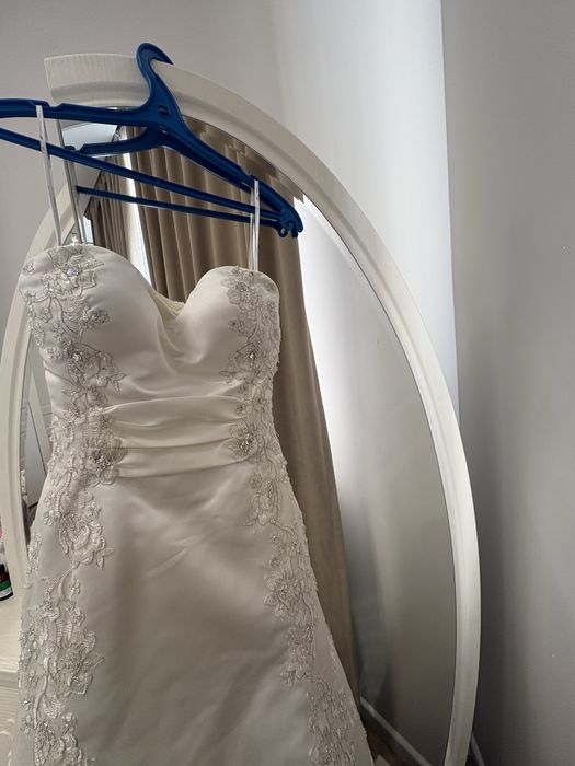 Продам свадебное платье Mon Cheri