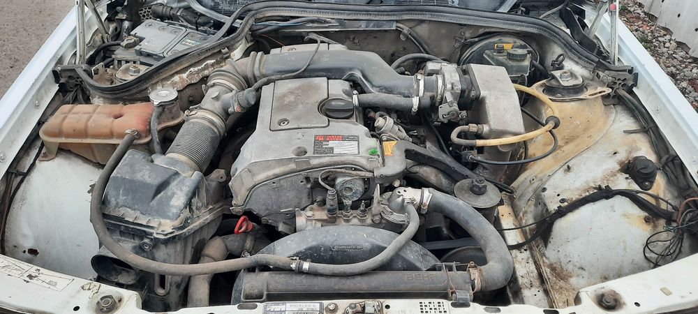 Мерседес 190-тый Объёмом-2.2