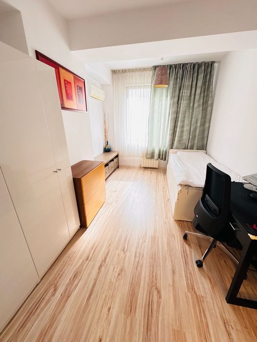 Ofer spre inchiriere ap. cu 3 camere - direct proprietar