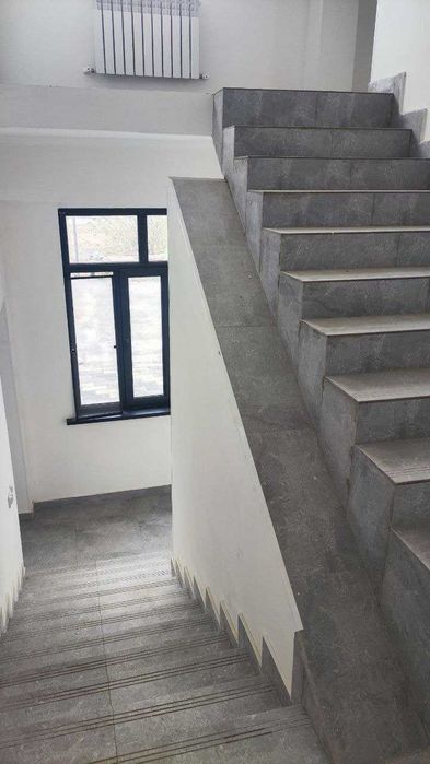 bino srochno sotiladi