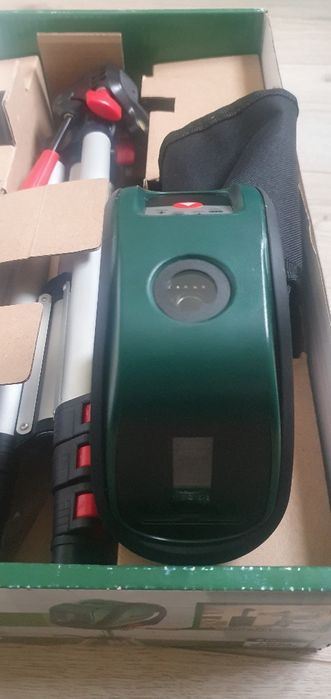 Уровень лазерный Bosch Universal level2