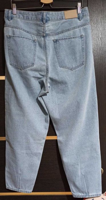 Дънки Denim 1982, тип balloon, висока талия.