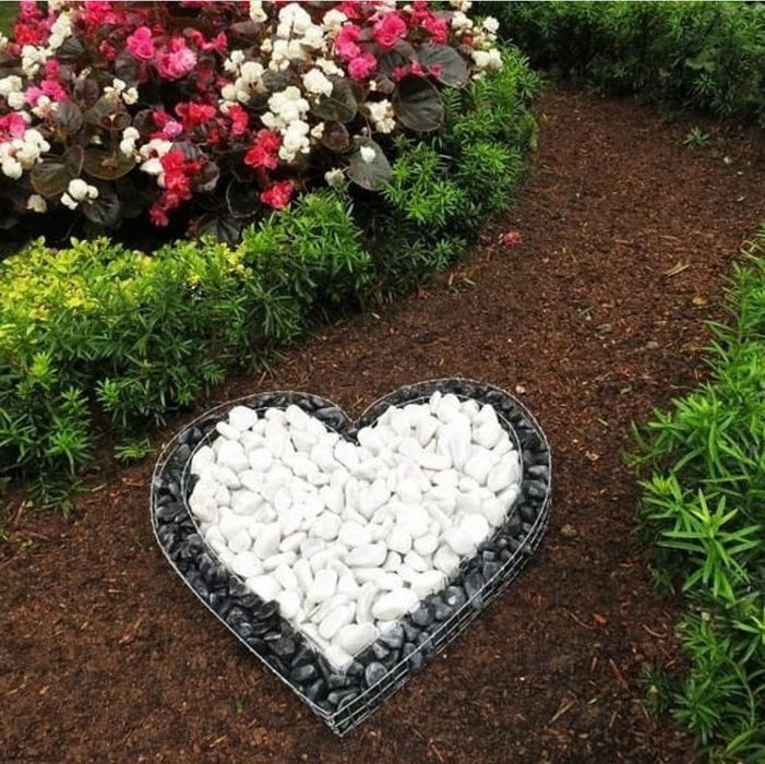 Клумбы Вазоны Скамейки