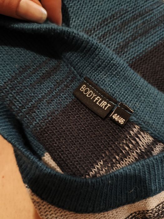 Продам женскую одежду