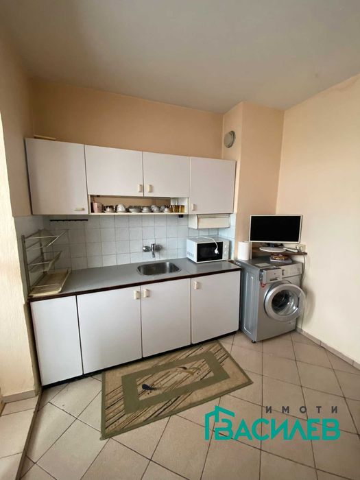 Продава се Тристаен апартамент в София, Център - 79 кв.м за 1227 €/кв.м - Снимка #1