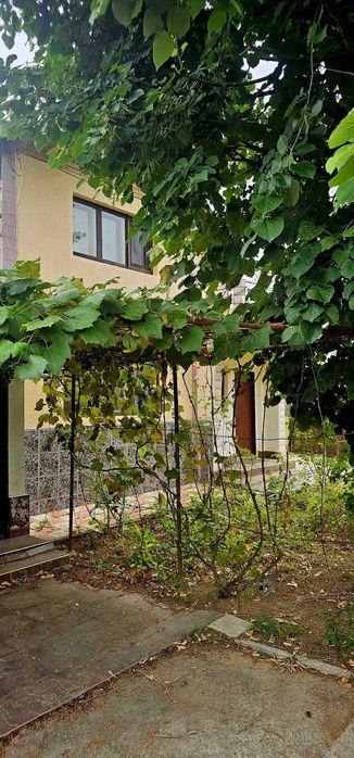 Casă și teren intravilan în com. Plopu, sat Nisipoasa, jud. Prahova.