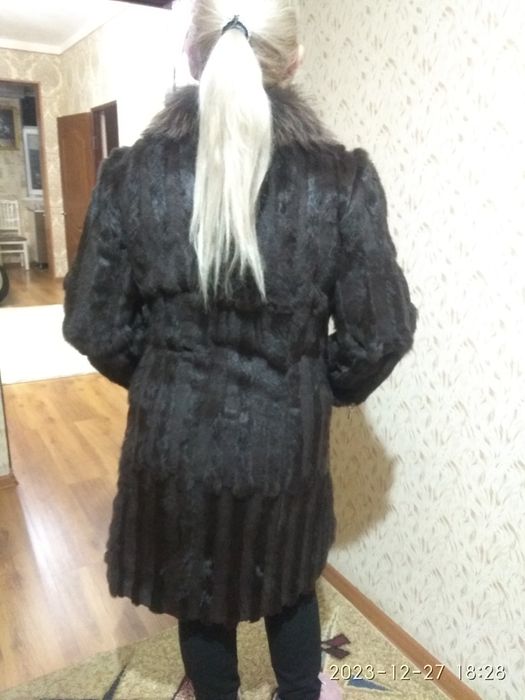 Продается шуба женская